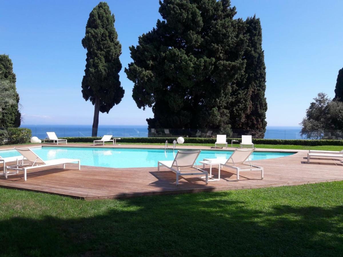 Taormina Suite Mon Repos Luaran gambar